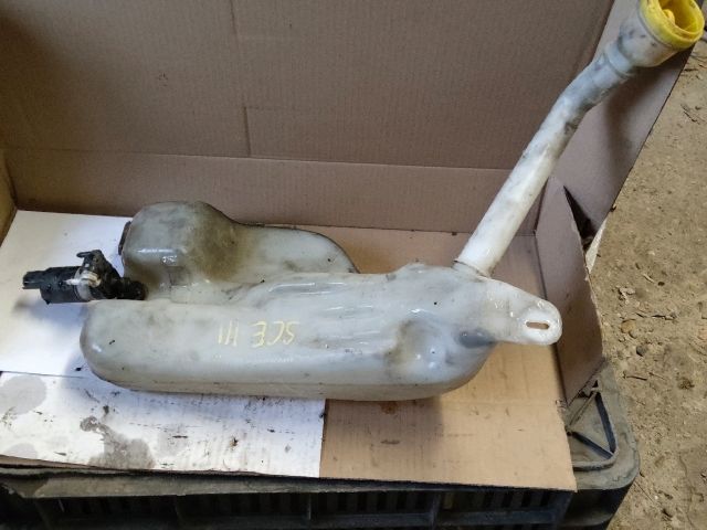 bontott RENAULT SCÉNIC III Ablakmosó Tartály