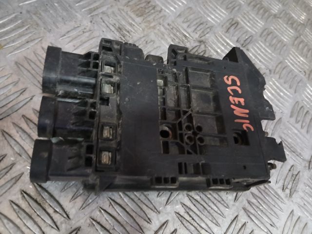 bontott RENAULT SCÉNIC III Akkumulátor Komfort Elektronika