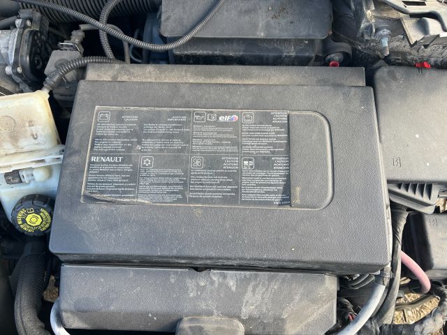 bontott RENAULT SCÉNIC III Akkumulátor Tartó