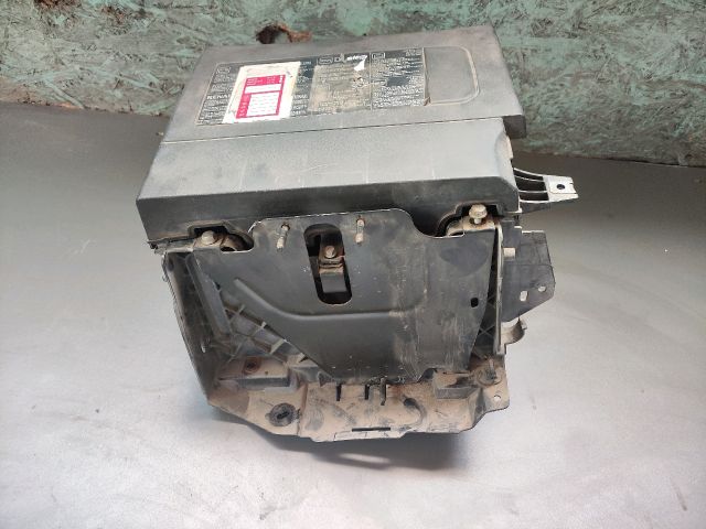 bontott RENAULT SCÉNIC III Akkumulátor Tartó
