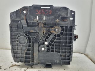 bontott RENAULT SCÉNIC III Akkumulátor Tartó