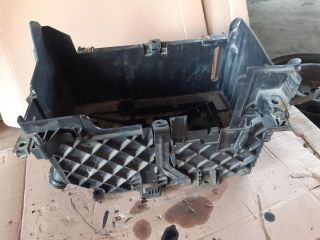 bontott RENAULT SCÉNIC III Akkumulátor Tartó