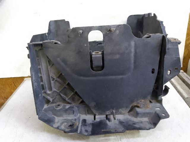 bontott RENAULT SCÉNIC III Akkumulátor Tartó