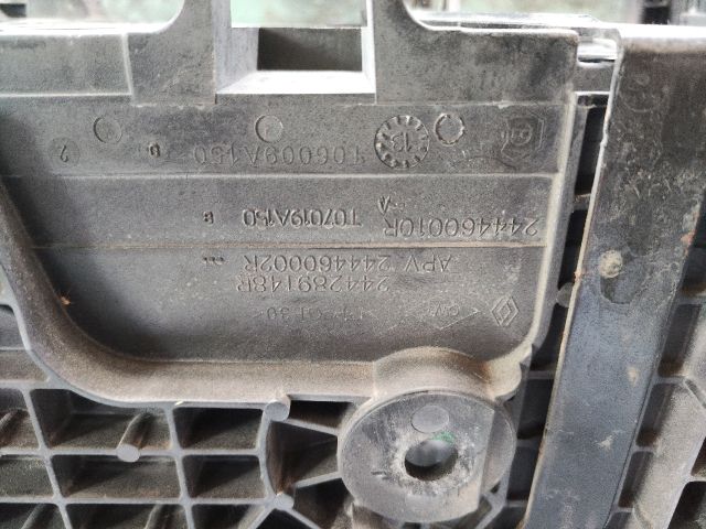 bontott RENAULT SCÉNIC III Akkumulátor Tartó