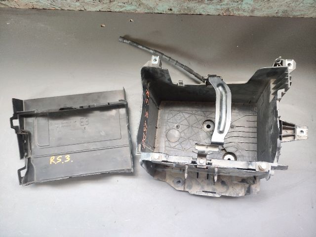 bontott RENAULT SCÉNIC III Akkumulátor Tartó