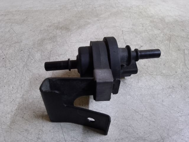 bontott RENAULT SCÉNIC III Aktív Szénszűrő Szelep