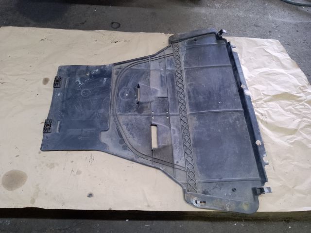 bontott RENAULT SCÉNIC III Alsó Motorburkolat