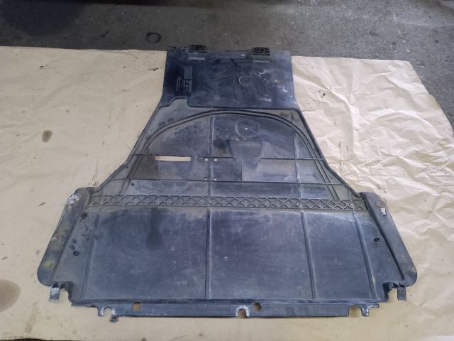 bontott RENAULT SCÉNIC III Alsó Motorburkolat