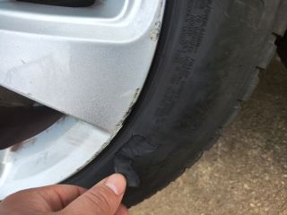 bontott RENAULT SCÉNIC III Alufelni Szett Gumival