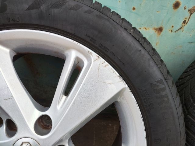 bontott RENAULT SCÉNIC III Alufelni Szett Gumival