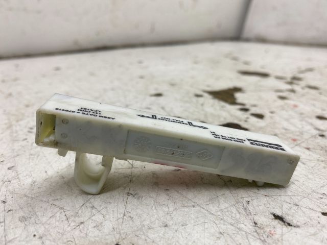 bontott RENAULT SCÉNIC III Antenna Erősítő