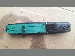 bontott RENAULT SCÉNIC III Bal első Ablakemelő Kapcsoló