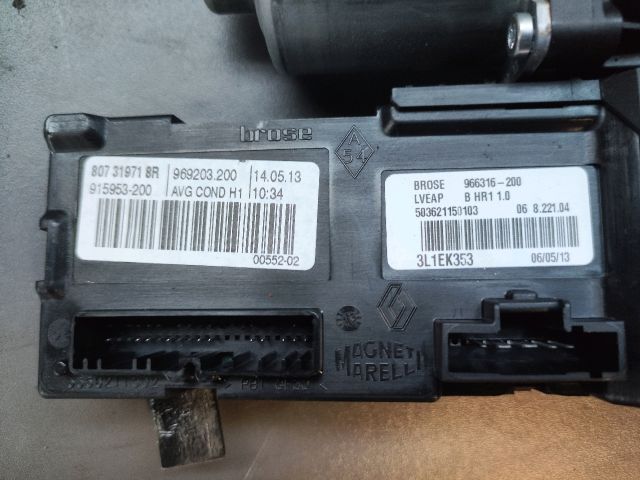 bontott RENAULT SCÉNIC III Bal első Ablakemelő Motor