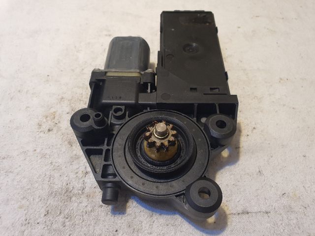 bontott RENAULT SCÉNIC III Bal első Ablakemelő Motor