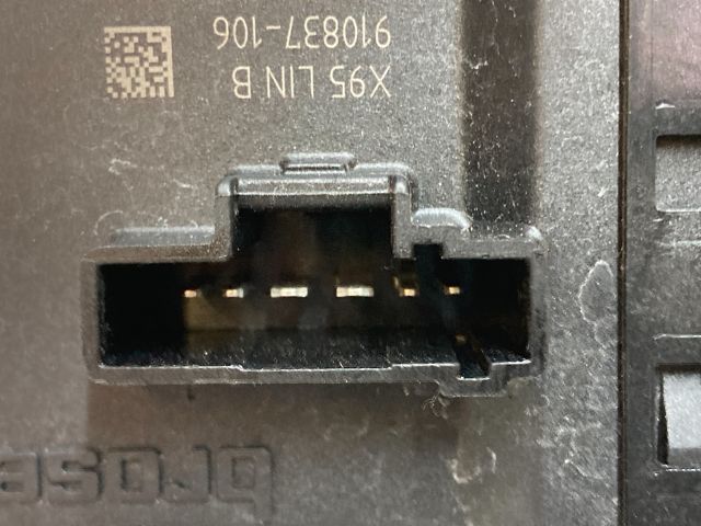 bontott RENAULT SCÉNIC III Bal első Ablakemelő Motor