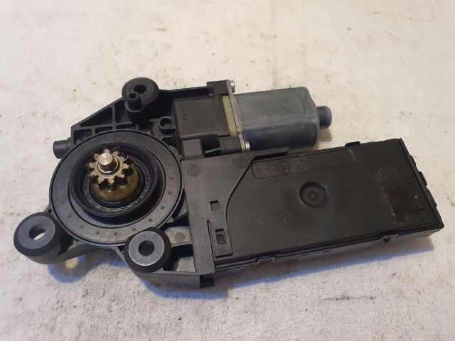 bontott RENAULT SCÉNIC III Bal első Ablakemelő Motor