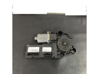 bontott RENAULT SCÉNIC III Bal első Ablakemelő Motor