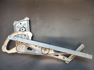 bontott RENAULT SCÉNIC III Bal első Ablakemelő Szerkezet (Elektromos)