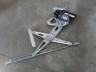 bontott RENAULT SCÉNIC III Bal első Ablakemelő Szerkezet (Elektromos)