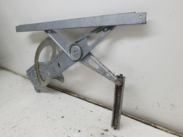 bontott RENAULT SCÉNIC III Bal első Ablakemelő Szerkezet (Elektromos)