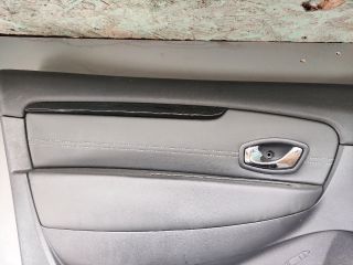 bontott RENAULT SCÉNIC III Bal első Ajtó Kárpit