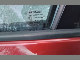 bontott RENAULT SCÉNIC III Bal első Ajtó (Részeivel)