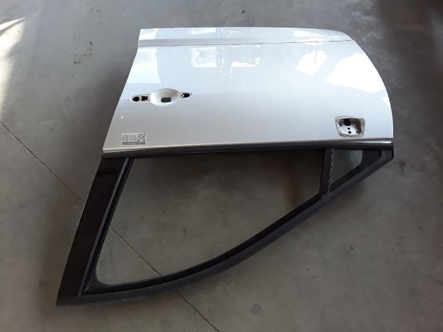 bontott RENAULT SCÉNIC III Bal első Ajtó (Üres lemez)