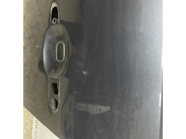 bontott RENAULT SCÉNIC III Bal első Ajtó (Üres lemez)