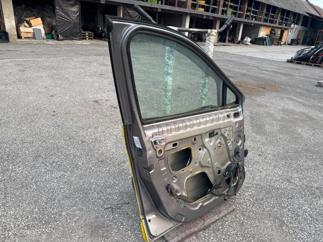 bontott RENAULT SCÉNIC III Bal első Ajtó (Üres lemez)