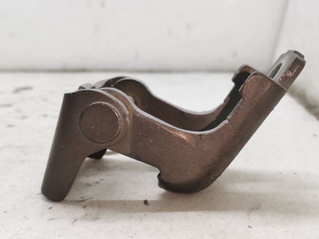 bontott RENAULT SCÉNIC III Bal első Alsó Zsanér