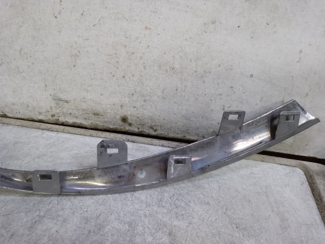 bontott RENAULT SCÉNIC III Bal első Lökhárító Díszléc