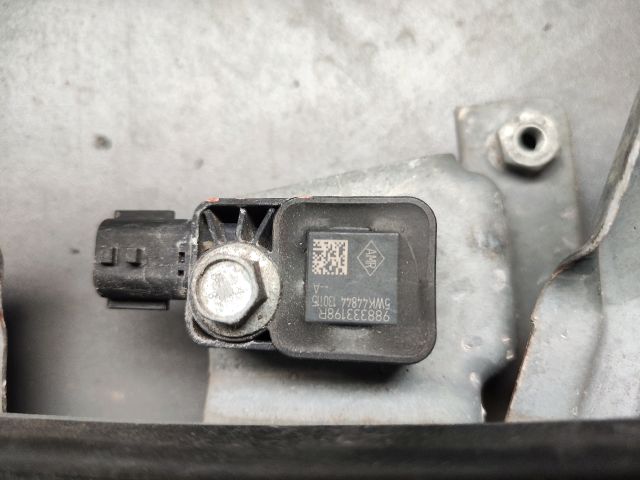 bontott RENAULT SCÉNIC III Bal első Oldal Ütközés Érzékelő