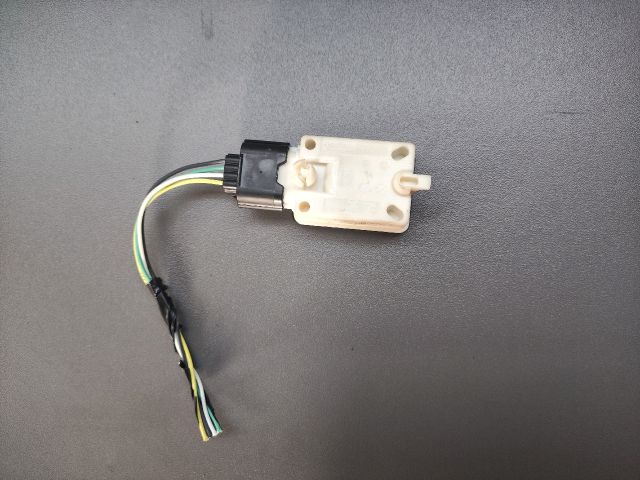 bontott RENAULT SCÉNIC III Bal első Ütközés Érzékelő (Homlokfalon)