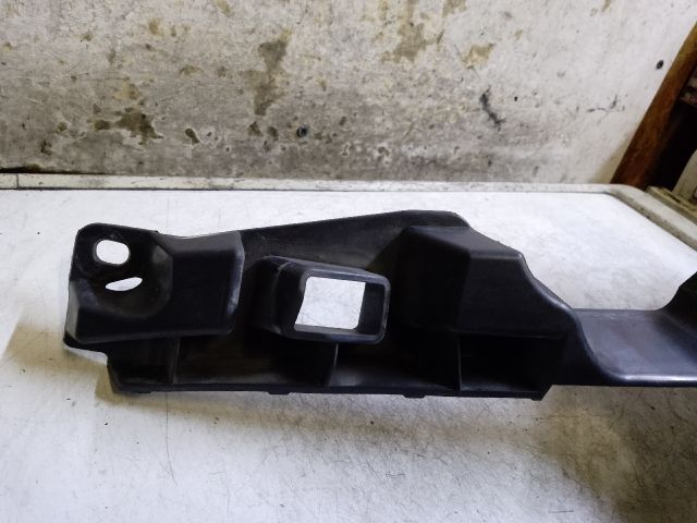bontott RENAULT SCÉNIC III Bal Fényszóró Tartó