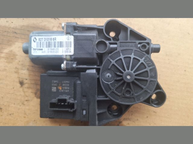 bontott RENAULT SCÉNIC III Bal hátsó Ablakemelő Motor