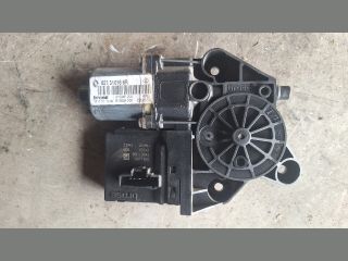 bontott RENAULT SCÉNIC III Bal hátsó Ablakemelő Motor