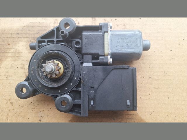 bontott RENAULT SCÉNIC III Bal hátsó Ablakemelő Motor