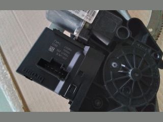 bontott RENAULT SCÉNIC III Bal hátsó Ablakemelő Szerkezet (Elektromos)