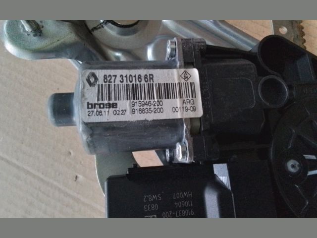 bontott RENAULT SCÉNIC III Bal hátsó Ablakemelő Szerkezet (Elektromos)
