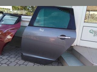 bontott RENAULT SCÉNIC III Bal hátsó Ajtó (Részeivel)