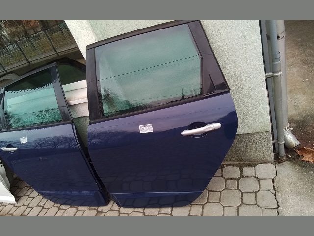 bontott RENAULT SCÉNIC III Bal hátsó Ajtózár