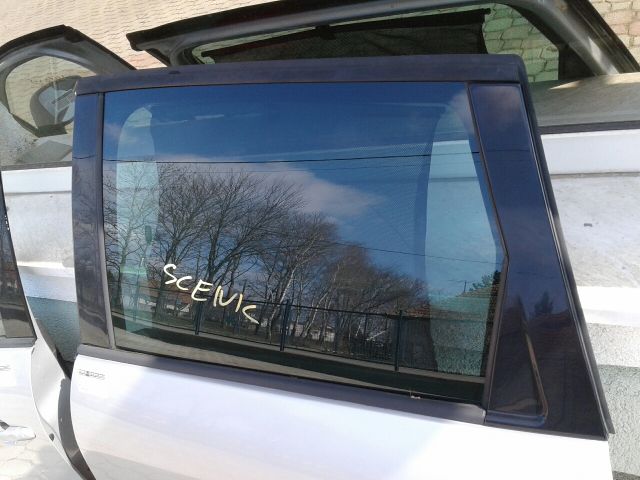 bontott RENAULT SCÉNIC III Bal hátsó Ajtózár
