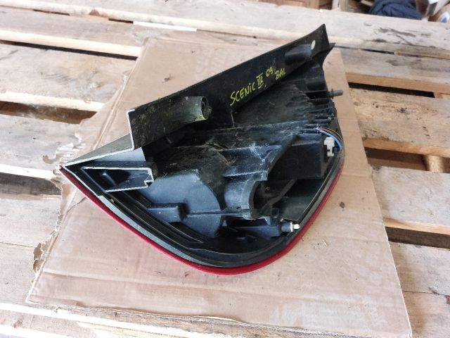 bontott RENAULT SCÉNIC III Bal Hátsó Lámpa