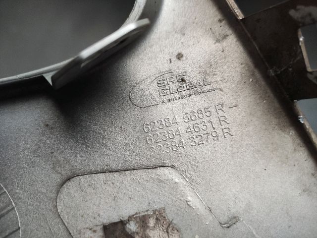 bontott RENAULT SCÉNIC III Bal Ködfényszóró Lámpakeret