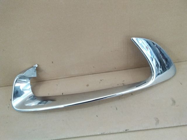 bontott RENAULT SCÉNIC III Bal Ködfényszóró Lámpakeret