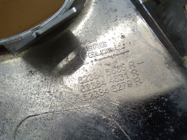 bontott RENAULT SCÉNIC III Bal Ködfényszóró Lámpakeret