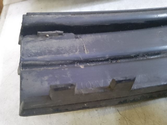 bontott RENAULT SCÉNIC III Bal Ködlámpa Rács