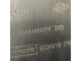 bontott RENAULT SCÉNIC III Bal Lökhárító Tartó Nyúlványvég