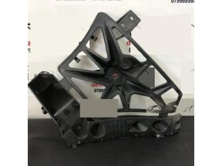 bontott RENAULT SCÉNIC III Bal Lökhárító Tartó Nyúlványvég