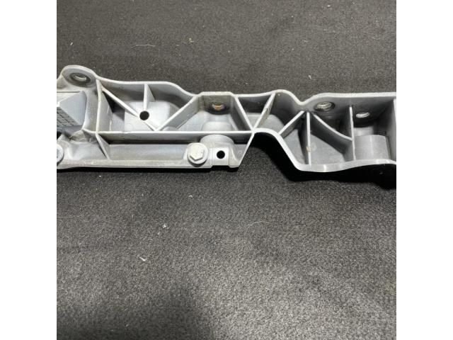 bontott RENAULT SCÉNIC III Bal Sárvédő Oldaltartó